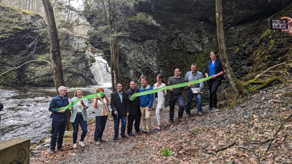 Marshalls Falls Park Ribbon Cutting